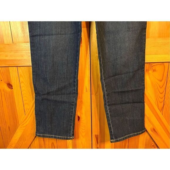 Gloria Vanderbilt Amanda Classic Fit Tapered Leg High-Rise Jean 8S  Nwt (4588) - Picture 2 of 9